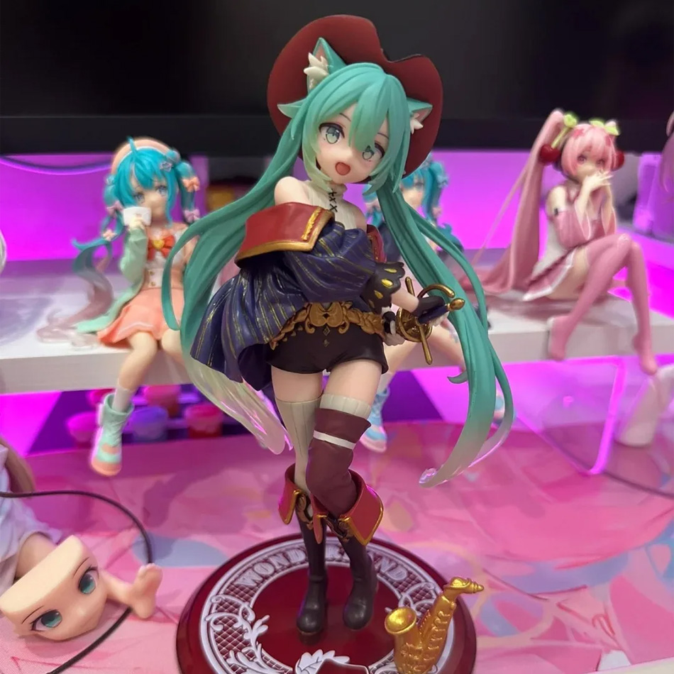 Anime Merchandise For Girls - Хацунэ Мику Настольная Милая Фигурка Сказка