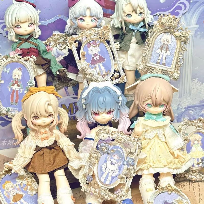 В наличии: Оригинальная кукла  – обзор и цена Figure Display Box